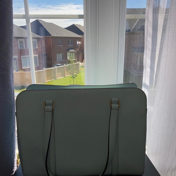 Purse - Picture 2 of 3